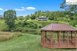 127 Deerfield Rd, West Jefferson, NC 28694 - Photo 38