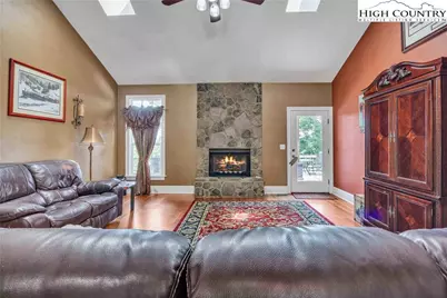 127 Deerfield Road, West Jefferson, NC 28694 - Photo 8