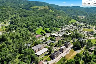 140 Library Ln, Banner Elk, NC 28604 - Photo 50