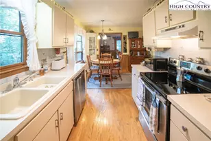 153 Delphinium Ln, Newland, NC 28657 - Photo 4