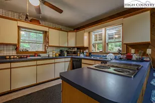 327 Mountain Flower Rd, Banner Elk, NC 28604 - Photo 6