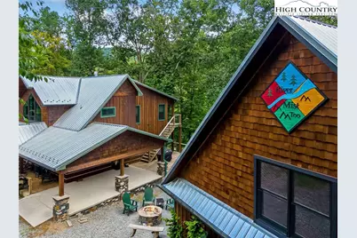 597 Auborn Trivette Road, Sugar Grove, NC 28679 - Photo 2