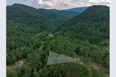 C124 Springwater Lane, Banner Elk, NC 28604 - Photo 10