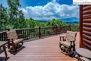 1370 Falls Creek Pkwy, Elk Park, NC 28622 - Photo 6