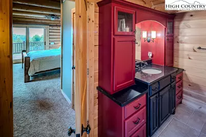 1370 Falls Creek Parkway, Elk Park, NC 28622 - Photo 18