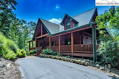 1370 Falls Creek Parkway, Elk Park, NC 28622 - Photo 2