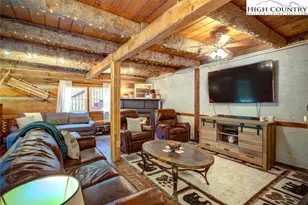 17 Grey Fox Ridge Rd, Banner Elk, NC 28604 - Photo 6