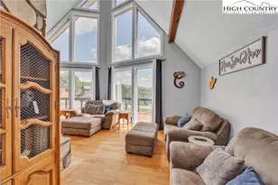 346 Clear View Ridge Rd, Crumpler, NC 28617 - Photo 8