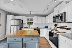 190 Rhododendron Dr, Beech Mountain, NC 28604 - Photo 20