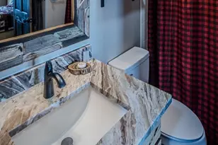 128 Hawthorn Rd, Beech Mountain, NC 28604 - Photo 32