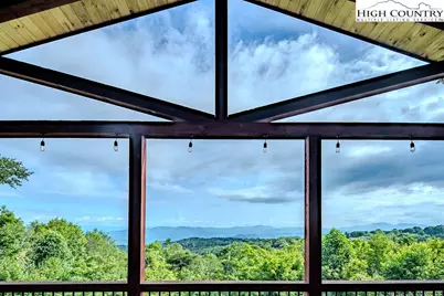 128 Hawthorn Road, Beech Mountain, NC 28604 - Photo 26