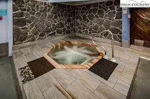 301 Pinnacle Inn Rd, Beech Mountain, NC 28604 - Photo 26