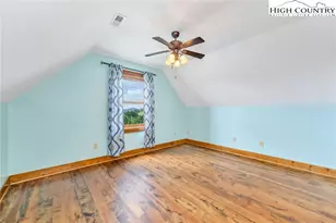 321 Laurel Highlands Dr, Grassy Creek, NC 28631 - Photo 38