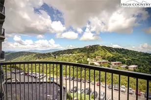 303 Sugar Top Dr, Sugar Mountain, NC 28604 - Photo 24