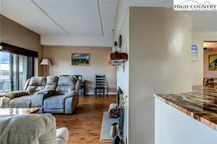 303 Sugar Top Dr, Sugar Mountain, NC 28604 - Photo 18