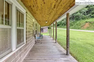 949 Coy Ham Rd, Lansing, NC 28643 - Photo 16