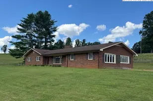 427 J E Gentry Rd, Crumpler, NC 28640 - Photo 36