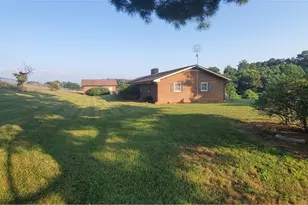 427 J E Gentry Rd, Crumpler, NC 28640 - Photo 6