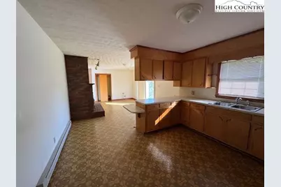 427 J E Gentry Road, Crumpler, NC 28640 - Photo 16