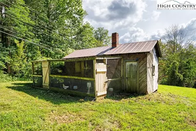 261 Tumbling Brook Drive, Banner Elk, NC 28604 - Photo 36