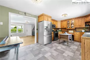 261 Tumbling Brk Dr, Banner Elk, NC 28604 - Photo 16