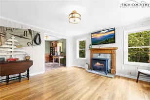 261 Tumbling Brk Dr, Banner Elk, NC 28604 - Photo 10