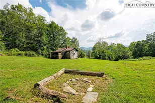 261 Tumbling Brk Dr, Banner Elk, NC 28604 - Photo 36