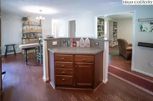 182 Henley Ln, Linville, NC 28646 - Photo 12