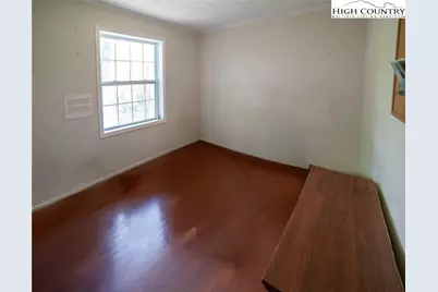 182 Henley Lane, Linville, NC 28646 - Photo 10