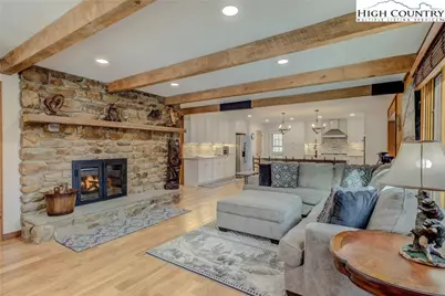 389 Auborn Trivette Road, Sugar Grove, NC 28679 - Photo 8