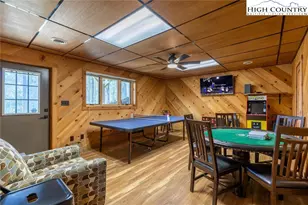 389 Auborn Trivette Rd, Sugar Grove, NC 28679 - Photo 32