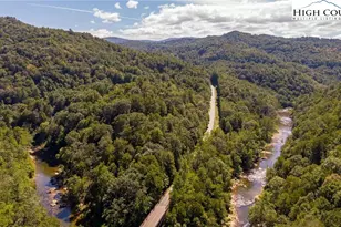 389 Auborn Trivette Rd, Sugar Grove, NC 28679 - Photo 48