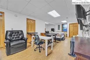 98 New Ridge Ln, Piney Creek, NC 28663 - Photo 30