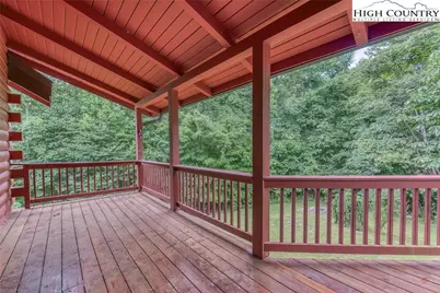 5023 Elk Park Highway, Elk Park, NC 28622 - Photo 24