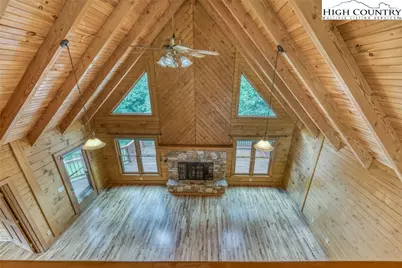 5023 Elk Park Highway, Elk Park, NC 28622 - Photo 16