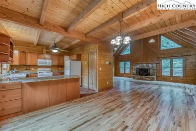 5023 Elk Park Highway, Elk Park, NC 28622 - Photo 8