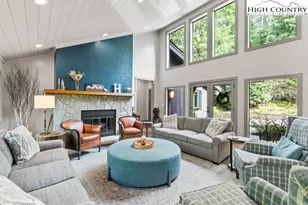 1325 Golf Course Rd, Linville, NC 28646 - Photo 10