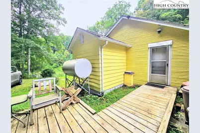 13296 Nc Highway 194, Lansing, NC 28643 - Photo 16