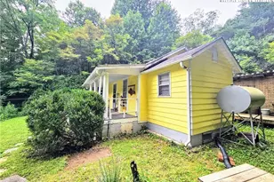 13296 Nc Hwy 194, Lansing, NC 28643 - Photo 2