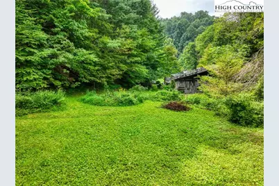 13296 Nc Highway 194, Lansing, NC 28643 - Photo 18