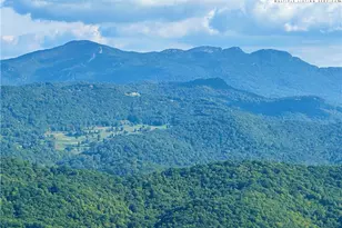 303 Sugar Top Dr, Sugar Mountain, NC 28604 - Photo 1