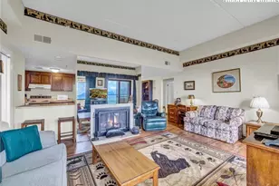 303 Sugar Top Dr, Sugar Mountain, NC 28604 - Photo 4