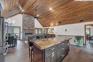 196 Cloud Spring Dr, Sugar Mountain, NC 28604 - Photo 6