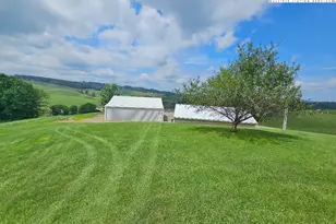 459 Edwards Rd, Ennice, NC 28623 - Photo 4