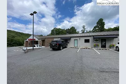 875 Mount Jefferson Road #2, West Jefferson, NC 28694 - Photo 2