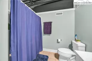 201 Jefferson Station Pl, West Jefferson, NC 28694 - Photo 44