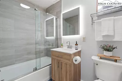 214 Village Green #B-2, Blowing Rock, NC 28605 - Photo 10