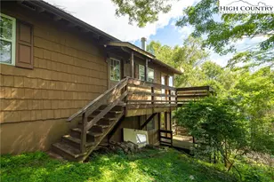 2811 Georges Gap Rd, Vilas, NC 28692 - Photo 2