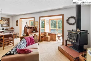 2811 Georges Gap Rd, Vilas, NC 28692 - Photo 6