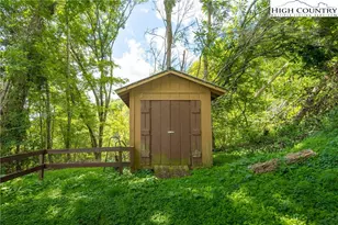 2811 Georges Gap Rd, Vilas, NC 28692 - Photo 26